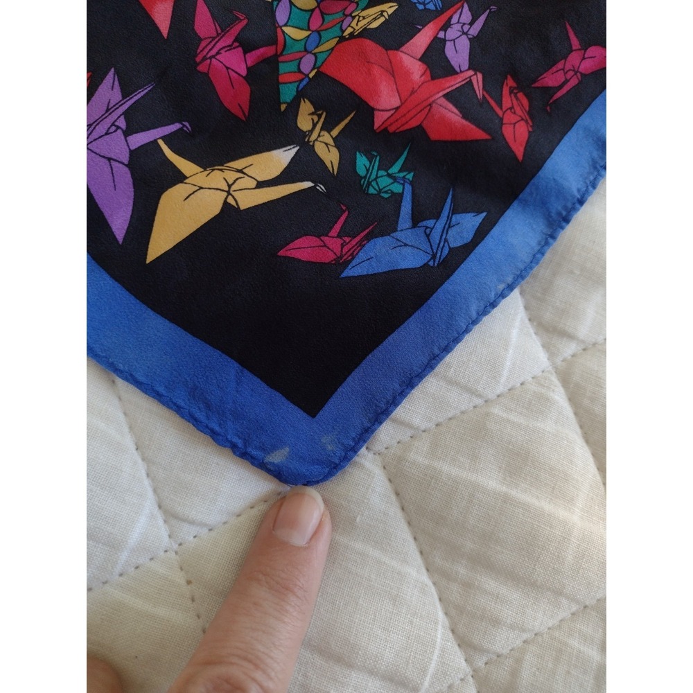 Boston Museum Of Fine Arts Silk Scarf 34" Origami Cranes Colorful Asian - Picture 11 of 13